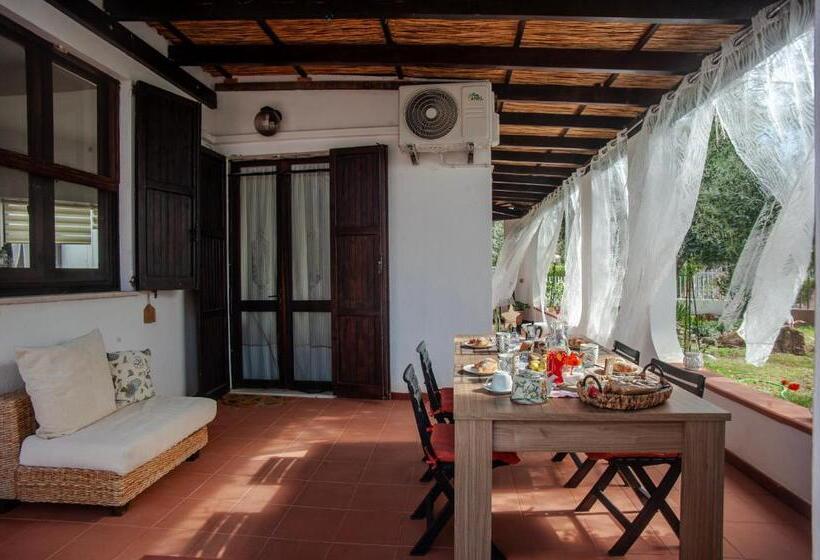 민박 Sardinia Del Sud