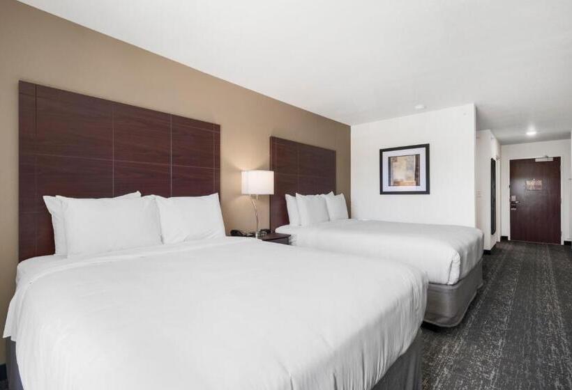 Cobblestone Hotel & Suites   Russells Point At Indian Lake