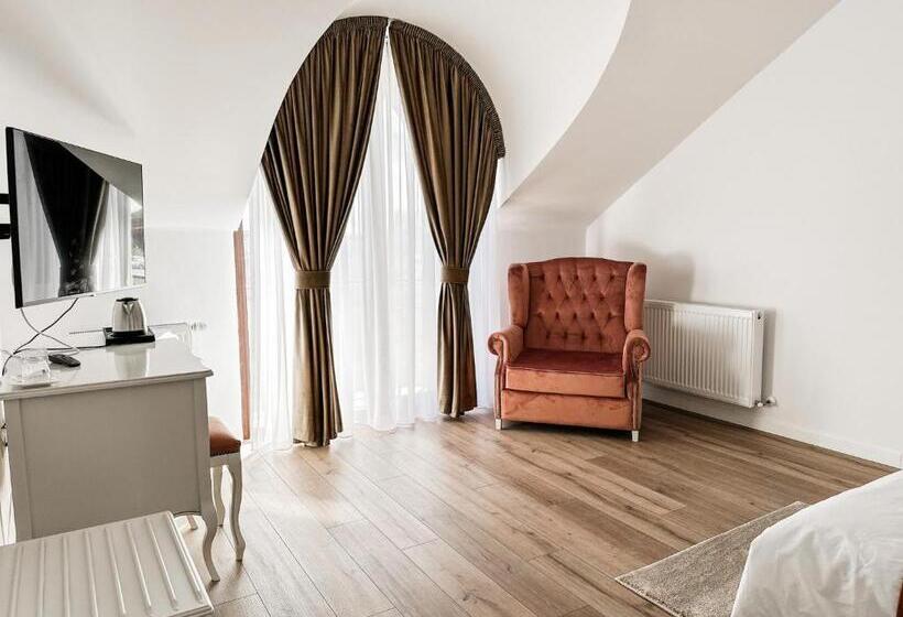 هتل Complex Vila Rania