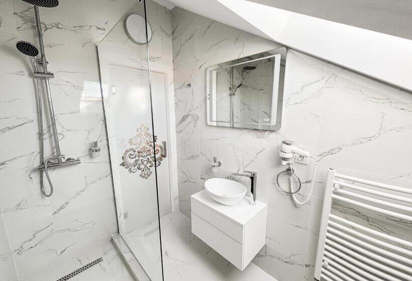 هتل Complex Vila Rania
