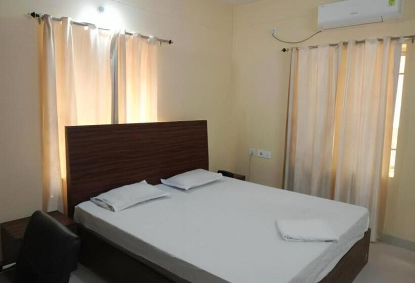 فندق Goroomgo Green Akress Bhubaneswar