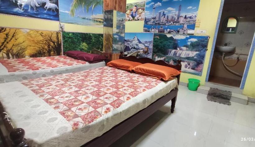 호텔 Sri Bagavan Lodge