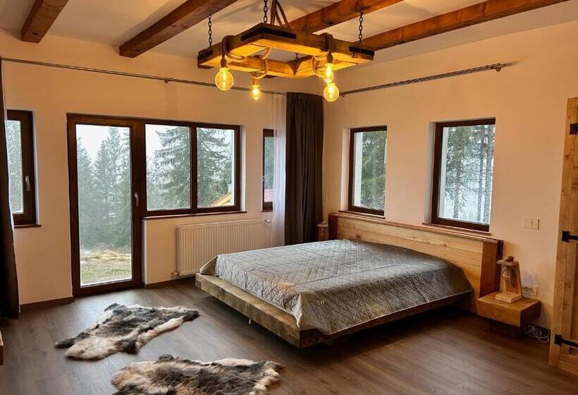 בית מלון כפרי Tiarra Mountain Lodge
