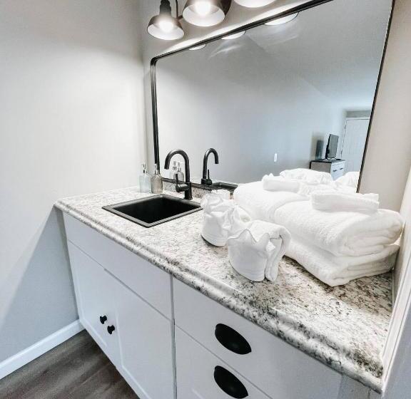 모텔 Meadow Room At The Trailblazer Unit 2