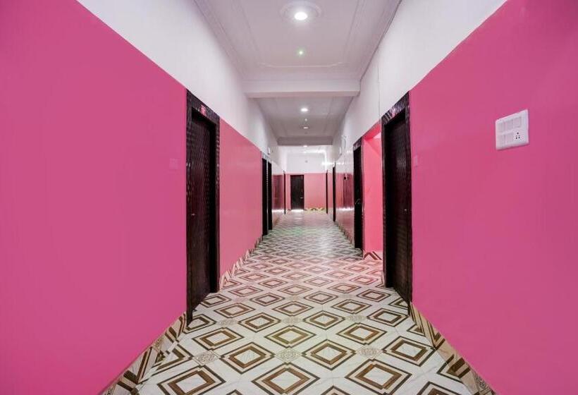 فندق O Om Palace & Banquet Hall