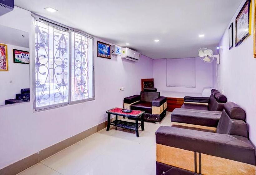 فندق O Om Palace & Banquet Hall