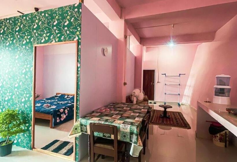 پانسیون Aizawl Homestay