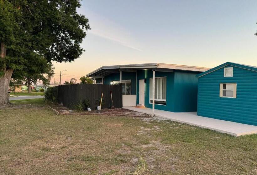 بنسيون Beautiful Pool House Port Charlotte