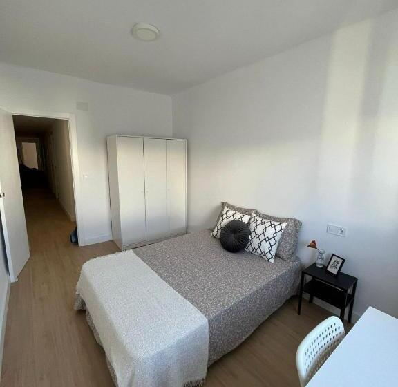 پانسیون Urban Coliving Alicante