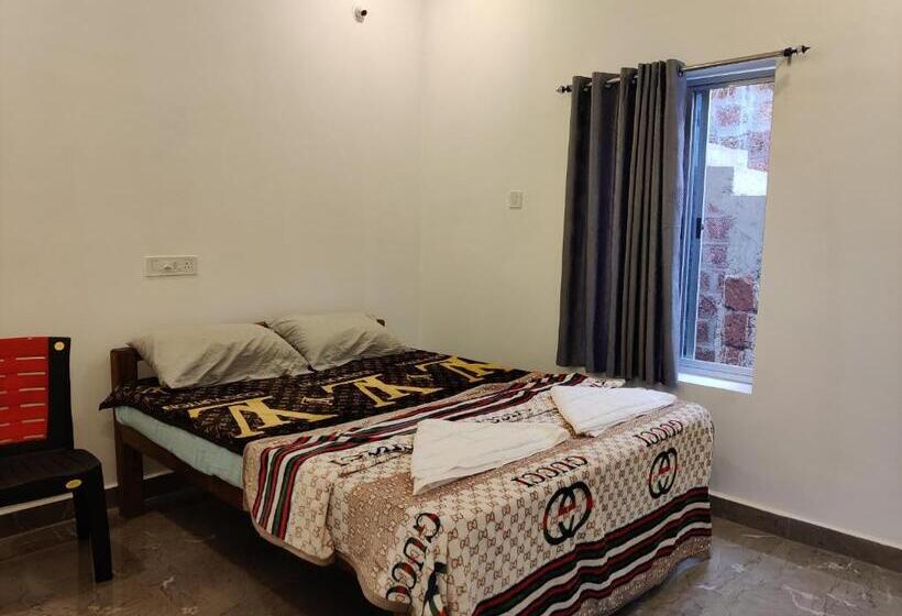 پانسیون Niyama Beach Stay