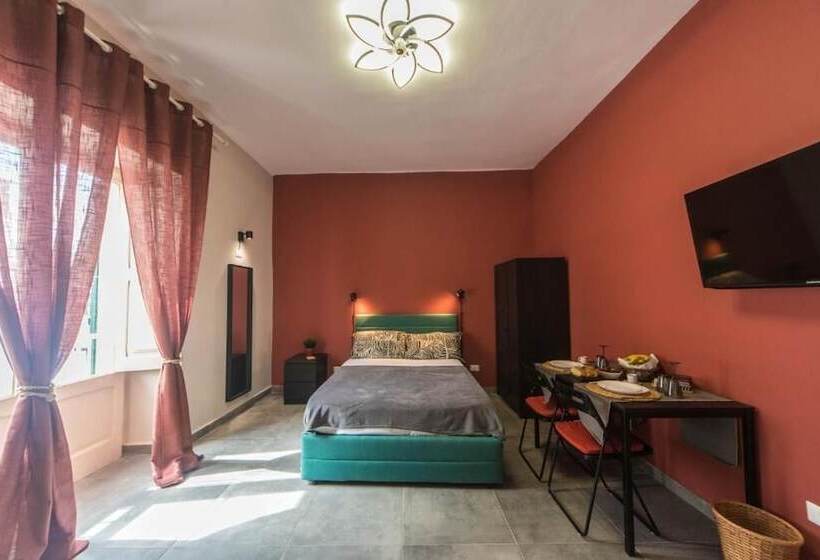 پانسیون Porto Trani Maison D  Hòtes