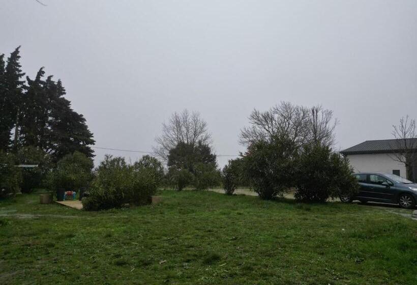 ユースホステル Dortoirs 12per