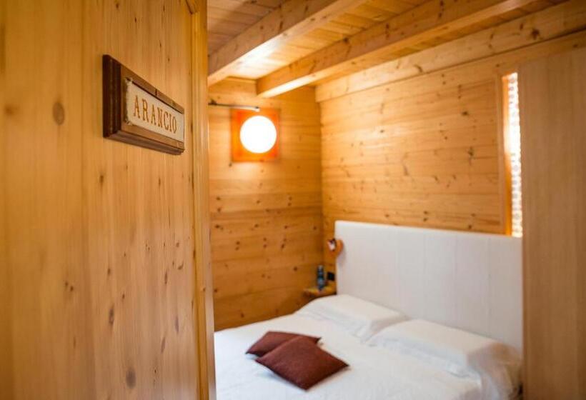فندق صغير Locanda Cantù