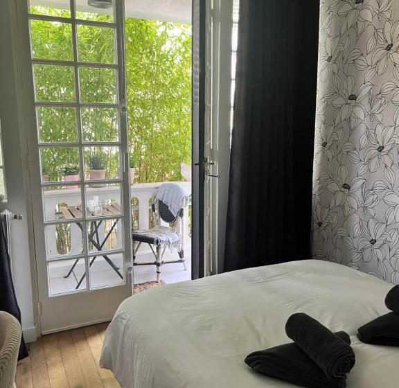 تختخواب و صبحانه Chambre D Hôte   Bambou
