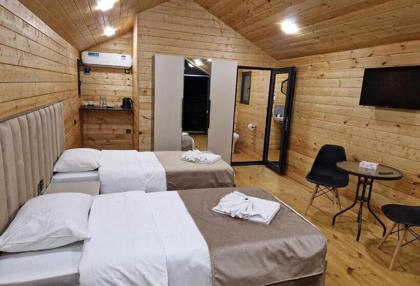 تختخواب و صبحانه Nice House Hotel Meghri