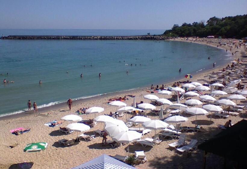 Hostel Varna Botanika