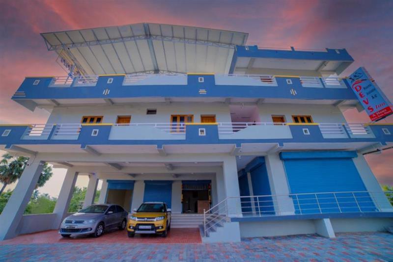 בית מלון כפרי Devsinn Lodge