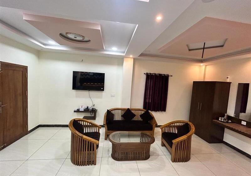 בית מלון כפרי Devsinn Lodge