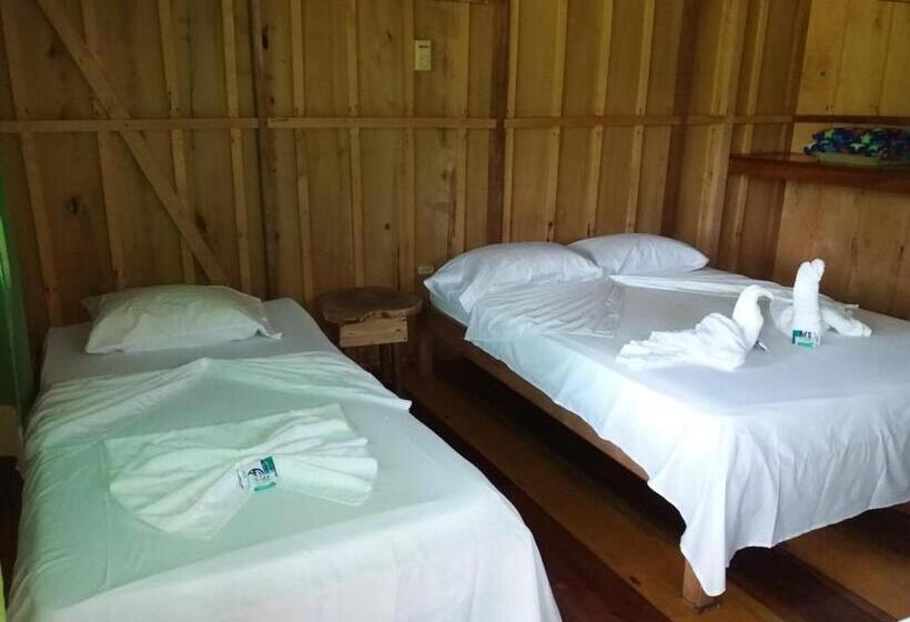 هتل Esmeralda Lodge