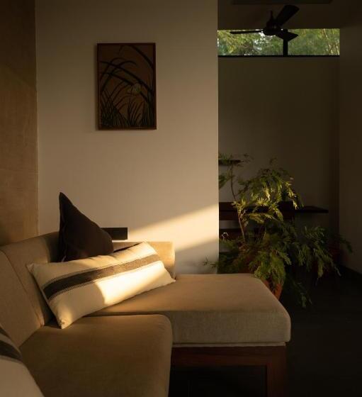 호텔 Jaadooghar Stays, Earth Friendly Stay, Chandigarh