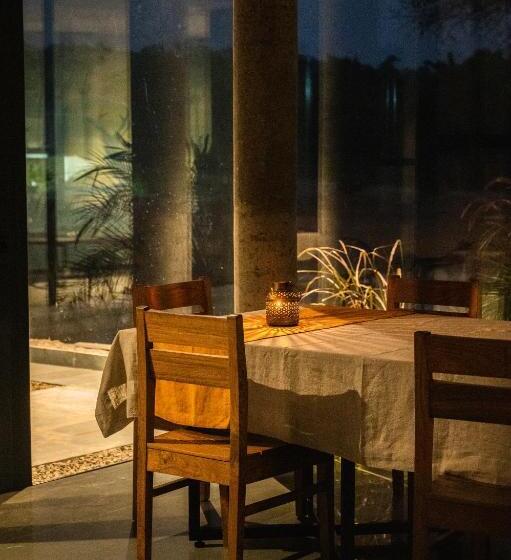 호텔 Jaadooghar Stays, Earth Friendly Stay, Chandigarh
