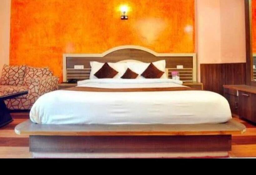 فندق Royal Grand By Skua World