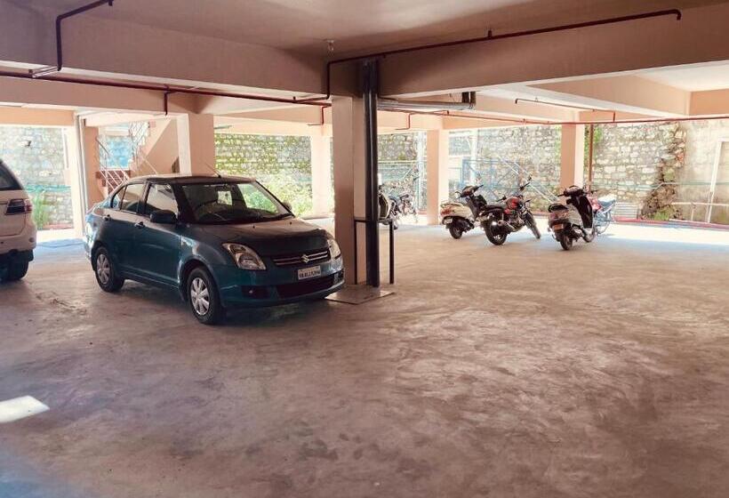 בית מלון כפרי Saksham Inn