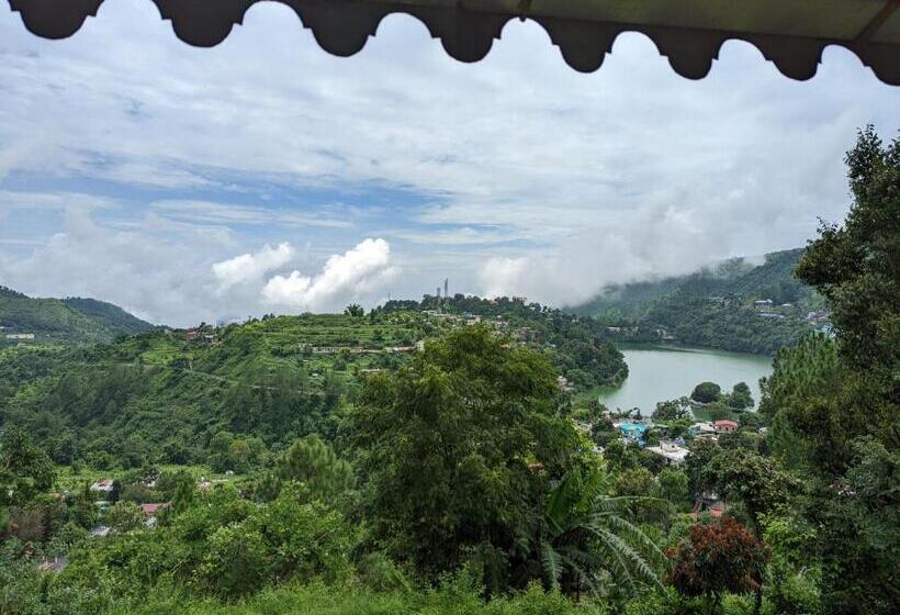هتل Sojourn With Nyoli 3bhk Villa
