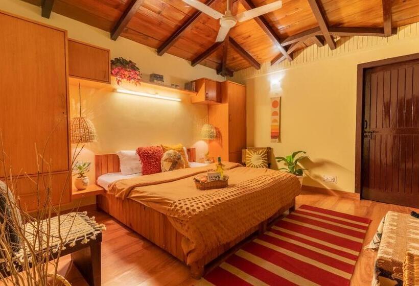 هتل Sojourn With Nyoli 3bhk Villa