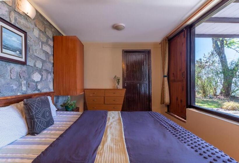 هتل Sojourn With Nyoli 3bhk Villa