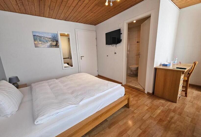 فندق Taverne Zur Linde