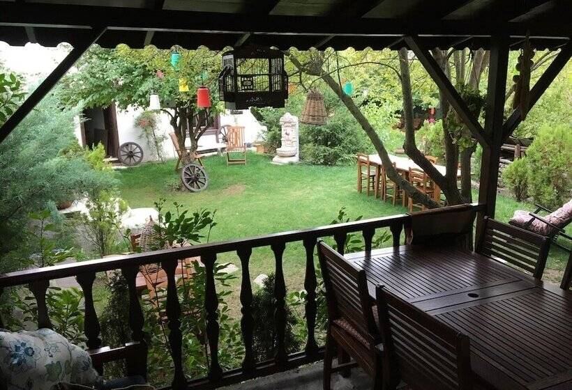 تختخواب و صبحانه Beyzadeler Konağı