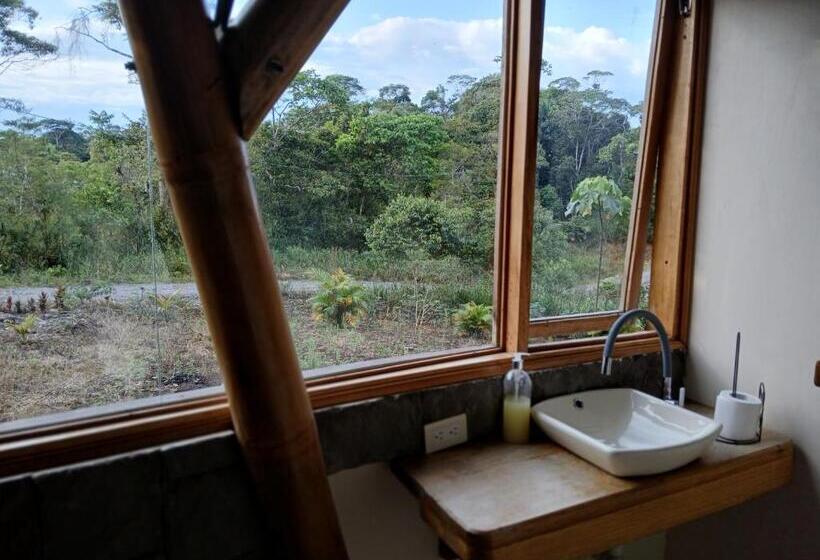 مبيت وإفطار Fevu Vera Forest House