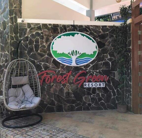 ベッドアンドブレックファースト Forest Green Resort