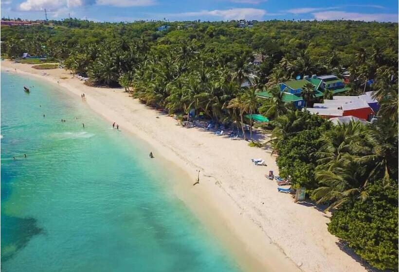 هتل Cocoplum   Family Suite   Colombia