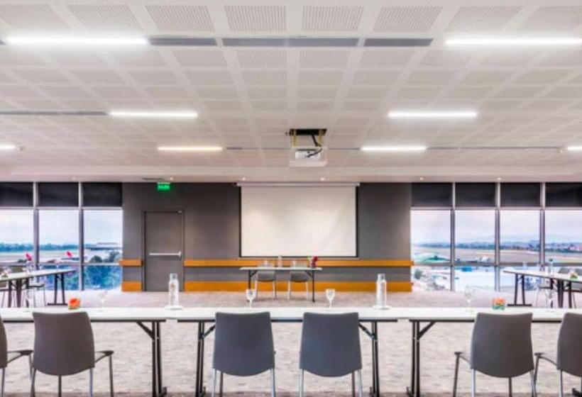 هتل Marriotte Courtyard   Superior Twin   Colombia