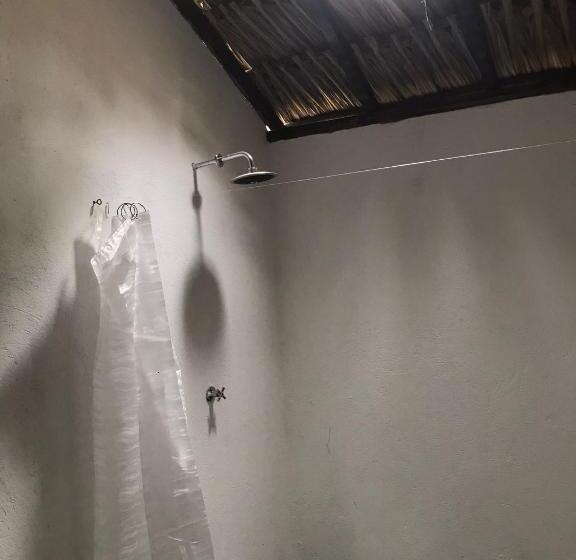 هتل Hostel Nugeku