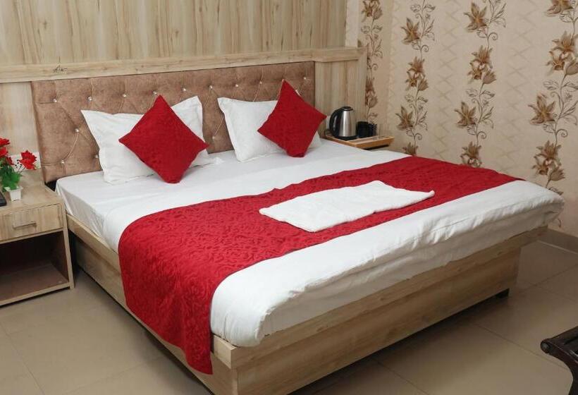 Hotel Rudreshwar