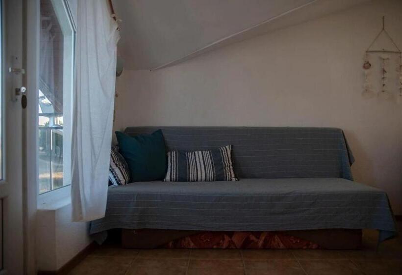 Pension вила лора