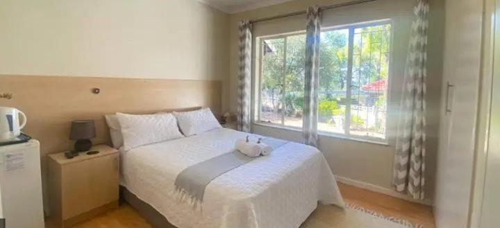 پانسیون Aphiroom Guesthouse