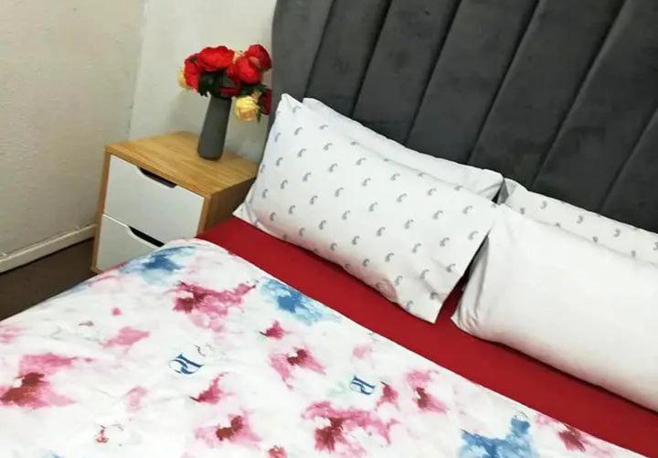 پانسیون Aphiroom Guesthouse