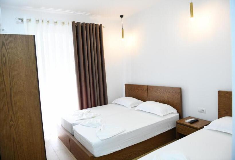 پانسیون Guest House Cela City Centre