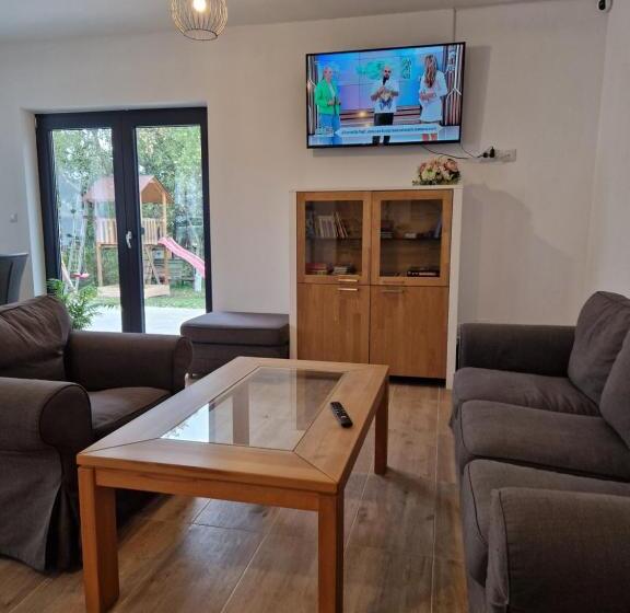 פנסיון Casa 7 Sate Apartament