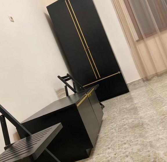 پانسیون Yan Guest House
