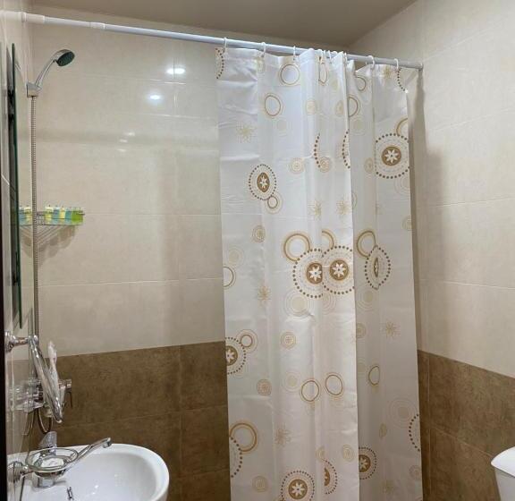 پانسیون Yan Guest House