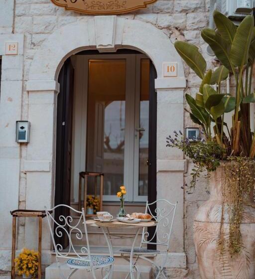 پانسیون La Maison Di Daniela