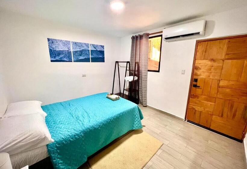پانسیون Mayara Hostal