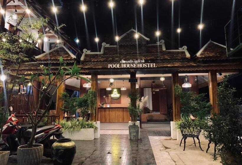پانسیون Vangvieng Pool House