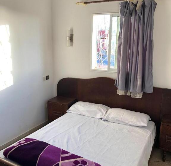 هاستل Oceana Surf House