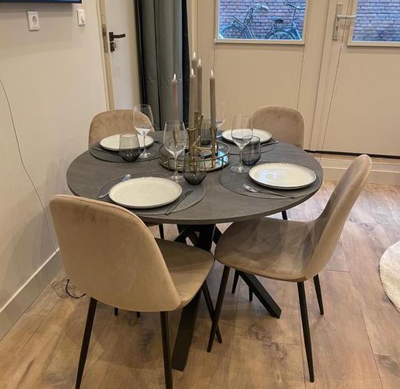تختخواب و صبحانه Amsterdam Grachtenappartement